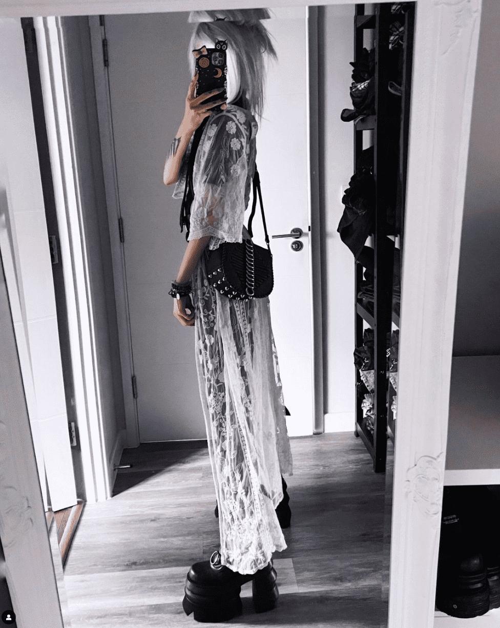 Kimiperi shows Haute CoutureHigh fashion Dress instagram