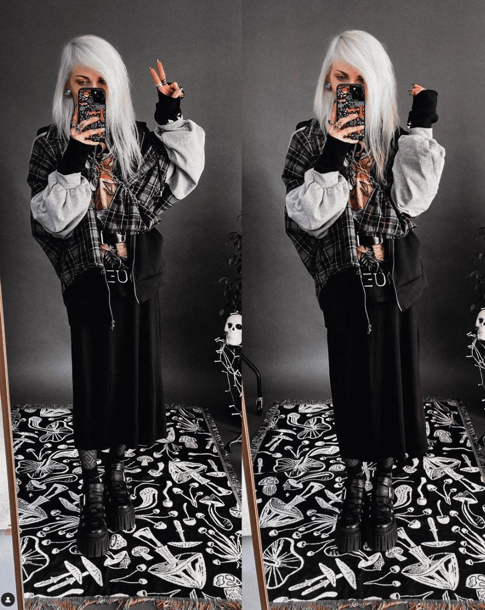 Kimiperi Fashion influencer Fit out and proudAlternative