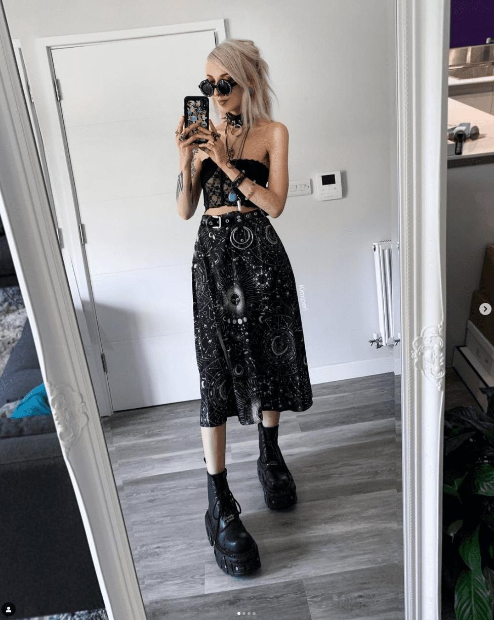 Kimiperi wearing Outfit instagram