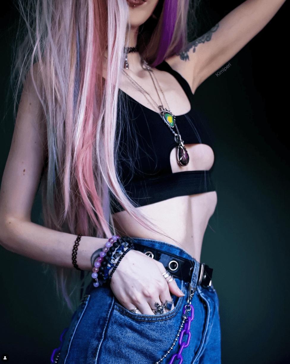 Kimiperi wearing Street Style fashion out and proudAlternative