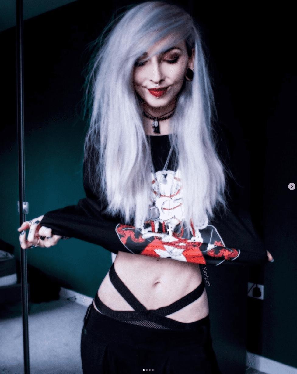 Kimiperi presents colorful Street Fashion tumblr blog