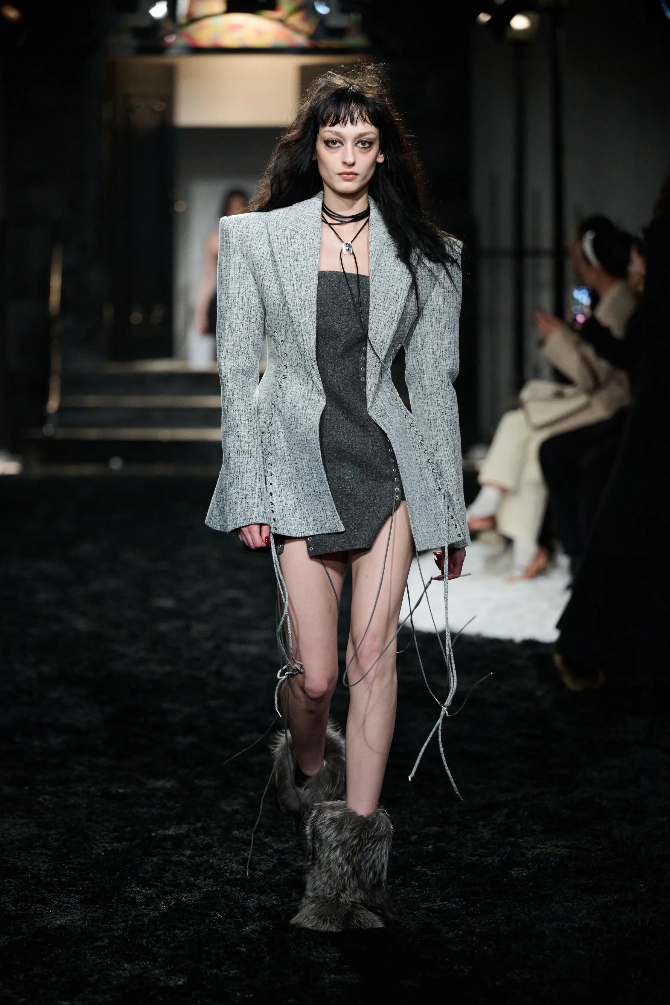 00033-markgong-fall-2024-ready-to-wear-shanghai-credit-brand.webp